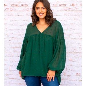 Chic soul top in 2x, hunter green. NWOT